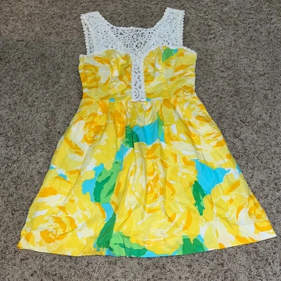 Lilly Pulitzer Sunflower Sweetheart Neckline Women’s Dress - Picture 1 of 3